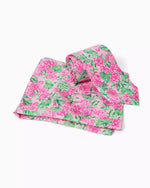 MENS STUFF TIE AND POCKET CONCH SHELL PINK KOALA LA LA