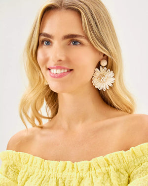 BURSTING BLOOMS EARRINGS COCONUT
