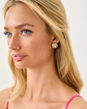 ALL DAHLED UP STUD EARRING GOLD METALLIC